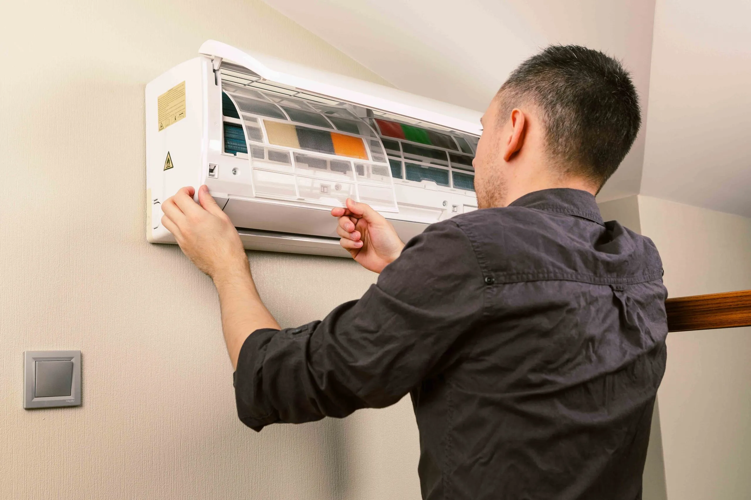 Common AC Noises and What They Mean: A Guide for Dubai Homeowners